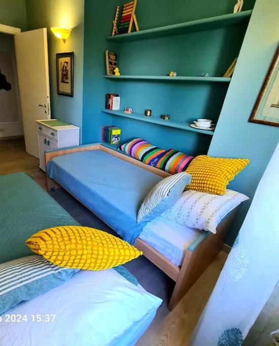 Apartamento Domus Vincentis Eur -space&light - Center In 20min Roma
