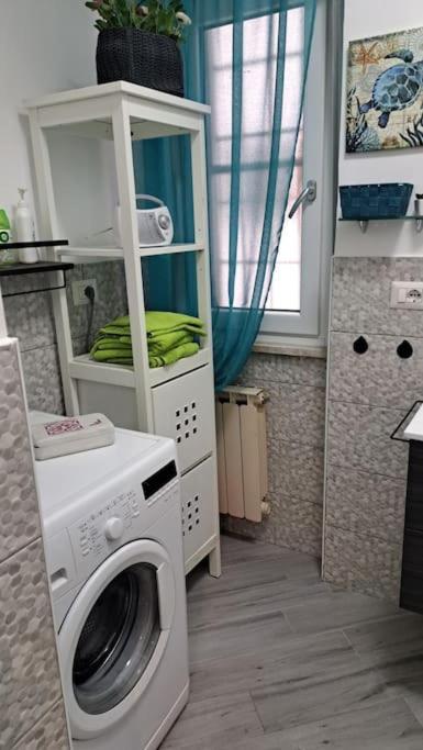 Domus Vincentis Eur -space&light - Center In 20min Apartment Rom