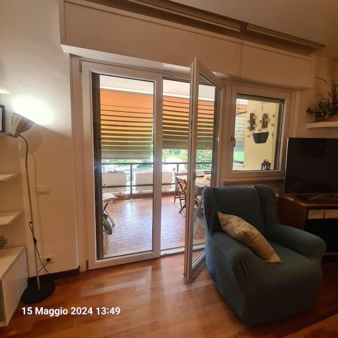 Appartamento Domus Vincentis Eur -space&light - Center In 20min Roma
