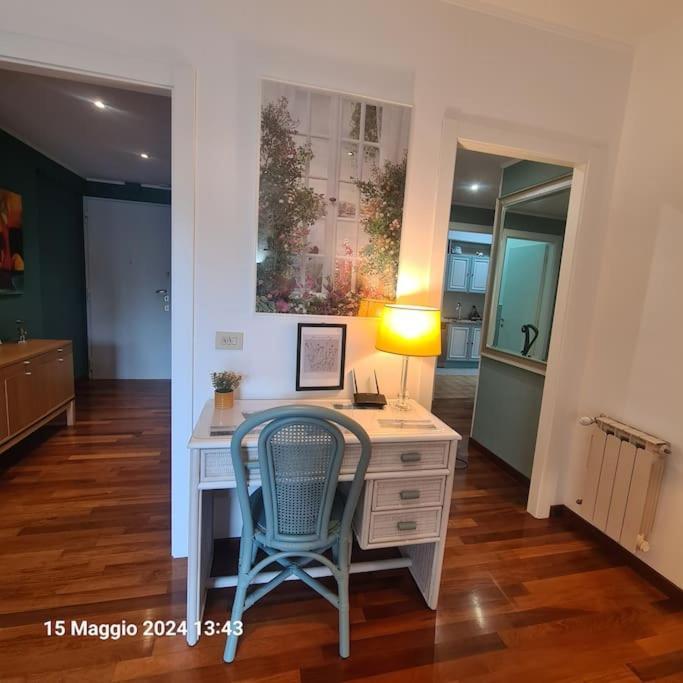 Appartamento Domus Vincentis Eur -space&light - Center In 20min Roma